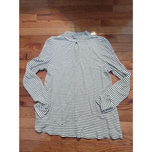 So Black and White Striped Long Sleeve Keyhole Front Top Size Small‎